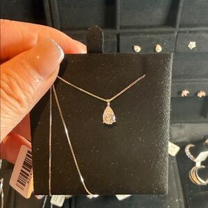 Elegant Silver Teardrop Pendant Necklace